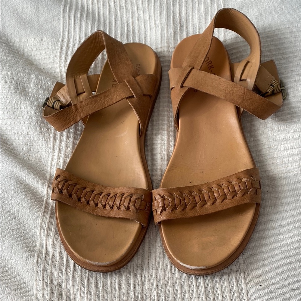 Kork Ease Brown Leather Sandals